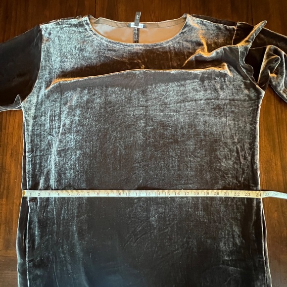 Eileen Fisher Charcoal Gray Silk Blend Velvet Dress, Pockets, Size Large - Picture 5 of 12